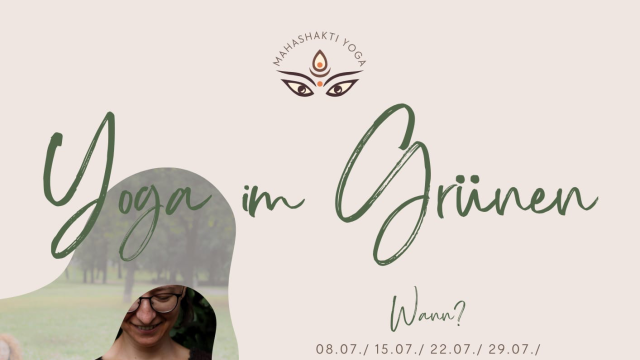 Yoga im Grünen